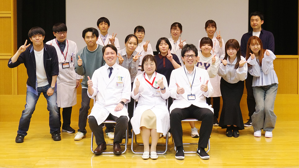 名古屋市立大学大学院医学研究科 臨床薬剤学 スタッフ集合写真